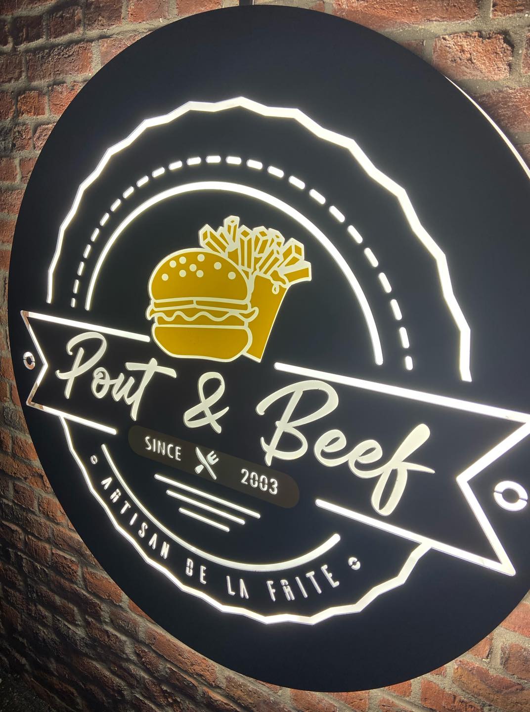 Enseigne Pout & Beef