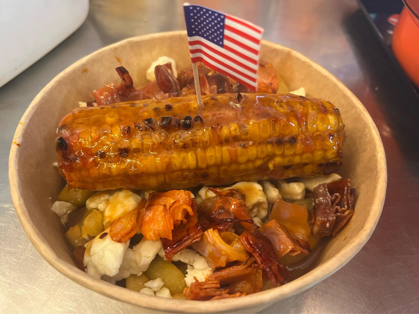Poutine crevettes maïs